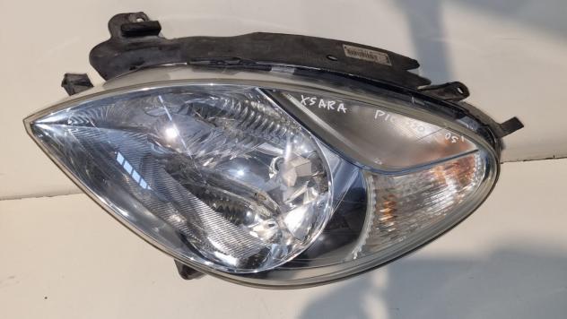 FANALE ANTERIORE SX CITROEN Xsara Picasso 2° Serie (0306)