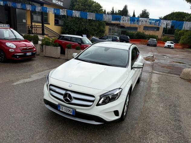 " DA VETRINA " Mercedes-benz GLA 180 d Business - Foto 10