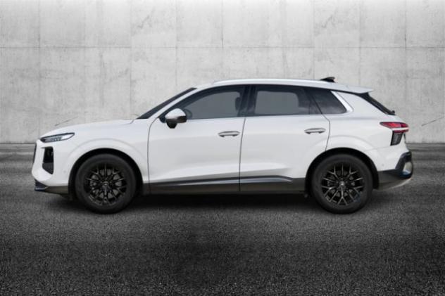 AUDI Q3 TFSI 150 kW S tronic quattro Business rif. 23757661 - Foto 3