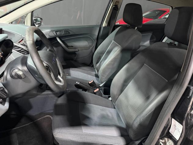 Ford Fiesta Diesel Neopatentati 5 posti - Foto 7