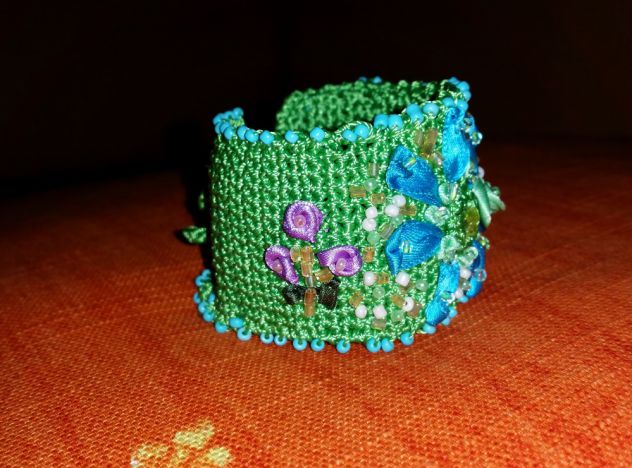 BRACCIALE DI FILO DI SETA - Foto 2