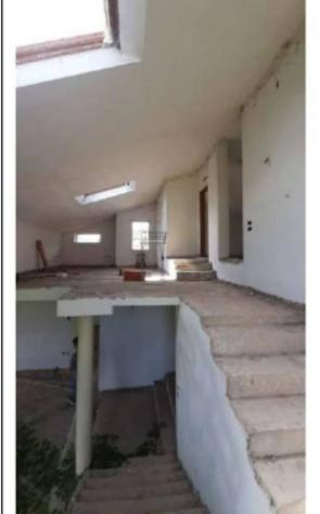 Immobile in asta di 1500 m² con più di 5 locali e box auto in vendita a Caltrano - Foto 17