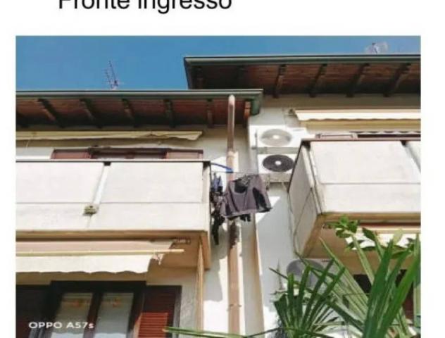 Immobile in asta di 121 m², box auto doppio in vendita a Cassano Magnago - Foto 2