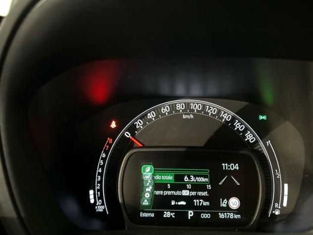 Toyota Aygo X 1.0 VVT-i 72 CV 5 porte Lounge CVT - Foto 9