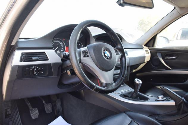 BMW Serie 3 Touring 330d Futura - AUTO D'OCCASIONE - PELLE - NAVI - CRUISE - SENSORI - BT - Foto 10
