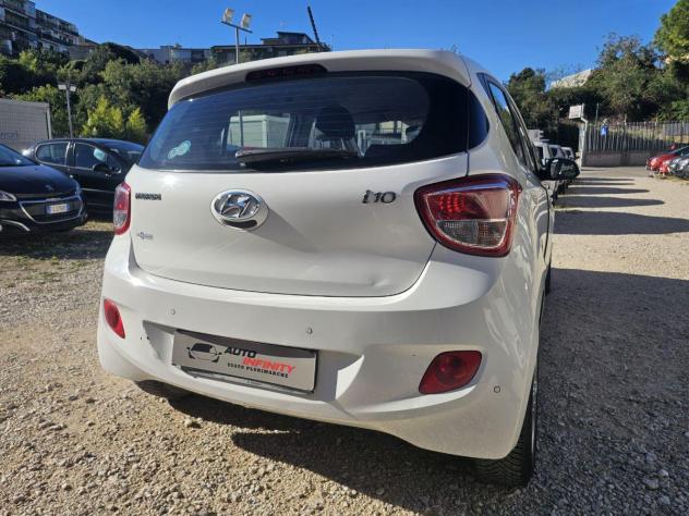 HYUNDAI - i10 - 1.0 LPGI Econext Login - Foto 6