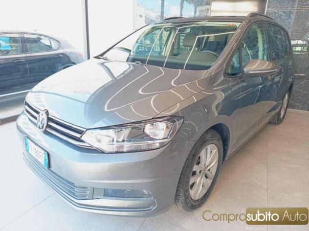 VOLKSWAGEN Touran 1.6 TDI 115 CV SCR DSG Executive BlueMotion Tech. rif. 24113708 - Foto 2