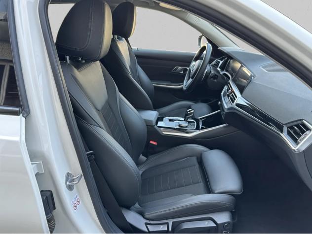 BMW 320d Touring mhev 48V xdrive Sport Automatica - Foto 8
