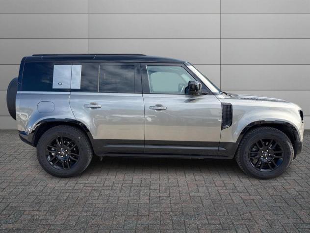 Land Rover Defender VII 2020 110 110 3.0d i6 mhev X-Dynamic S awd 250cv auto - Foto 6