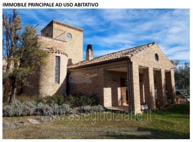 IMMOBILI-IMMOBILE RESIDENZIALE-Contrada Colle Vertieri, 65010 Civitaquana PE, Italia