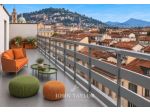 Appartamento di 150 m² con 5 locali e box auto doppio in affitto a Como