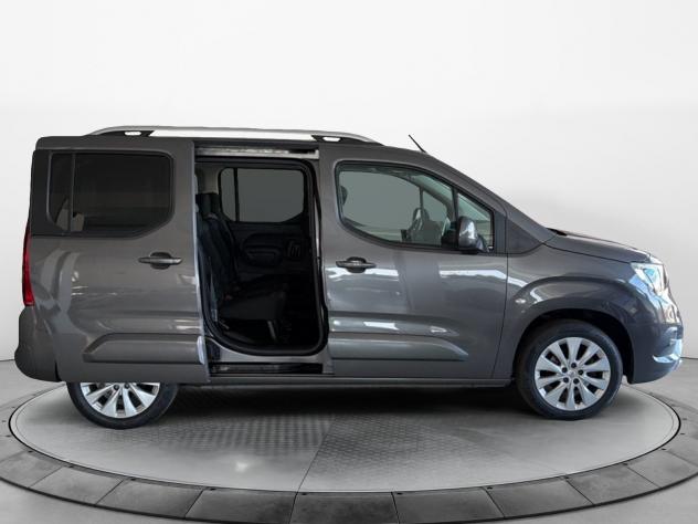 Opel Combo 1.5 Diesel 100cv Innovation L1H1 S&S MT5 - Foto 4