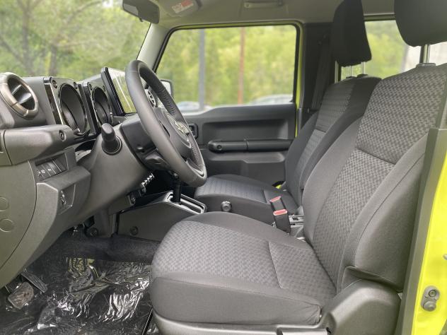 Suzuki Jimny GLX 5-dr 1.5L 4WD AT - Foto 9