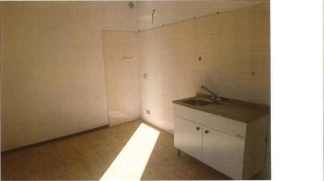 Immobile in asta di 34 m², box auto in vendita a Chatillon - Foto 2