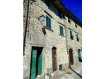 M 411- Porzione di fabbricato in pietra in borgo medioevale residenziale