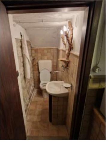 Immobile in asta di 309 m² con più di 5 locali e box auto in vendita a Gualdo Tadino - Foto 8