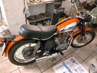 Ducati scrambler 350