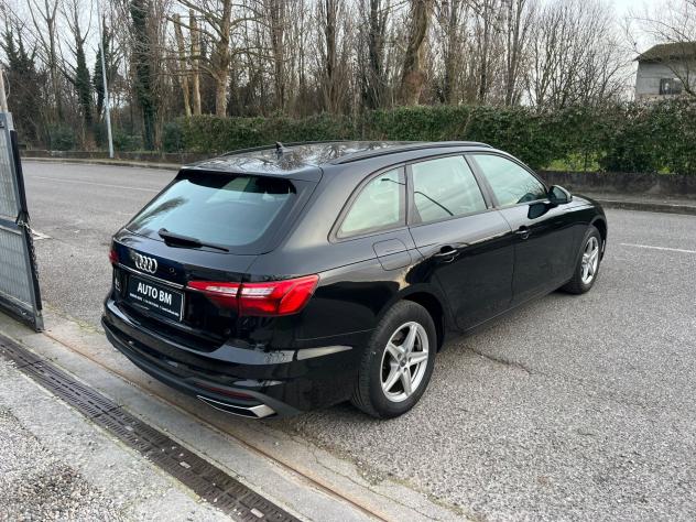 Audi A4 Avant 35 TDI S tronic Business - Foto 2