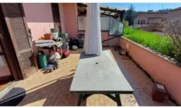 Immobile in asta di 176 m² con più di 5 locali e box auto in vendita a Fabro - Foto 11