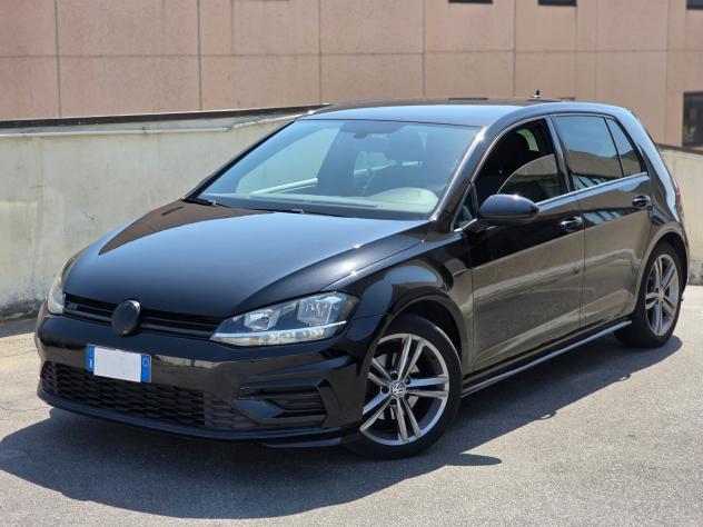 Volkswagen Golf 1.5 TSI ACT 5p. Sport R line