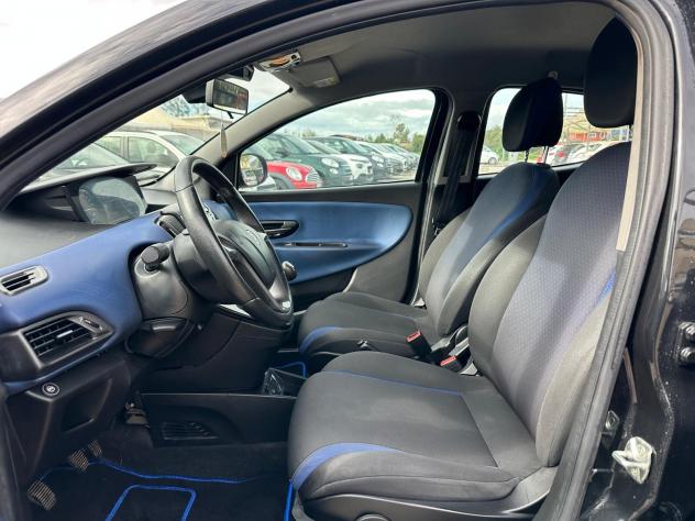 Lancia Ypsilon 1.2 Benzina/GPL - Foto 10