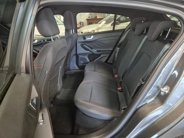 Ford Focus 1.5 EcoBlue 115 CV automatico 5p. ST-Line - Foto 8