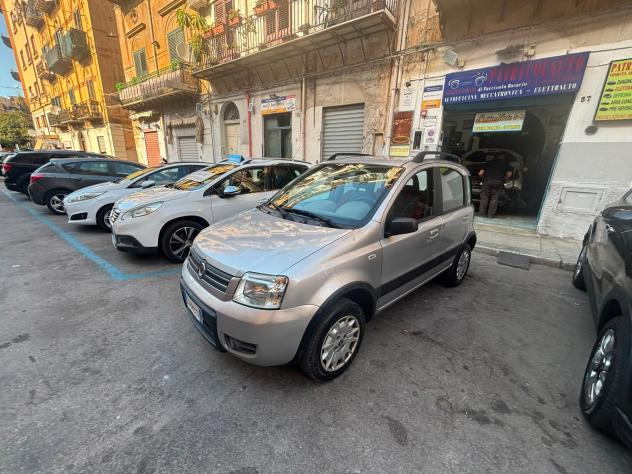 Fiat Panda 1.2 4x4 Climbing FINANZIABILE NEOPATENTATI - Foto 2