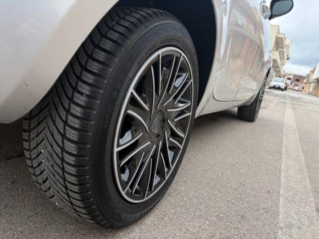 LANCIA Ypsilon 1.2 69 CV 5P Gold rif. 23891683 - Foto 4