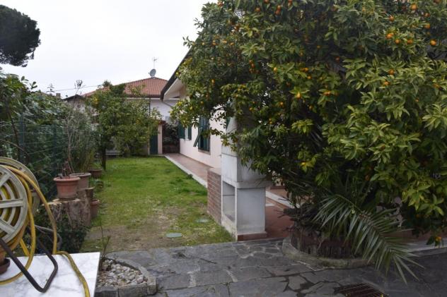 Villa in vendita a Marina di Carrara - Carrara 200 mq Rif: 1134711 - Foto 9