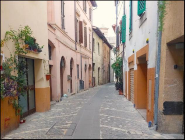 Immobile in asta di 435 m² in vendita a Foligno - Foto 3