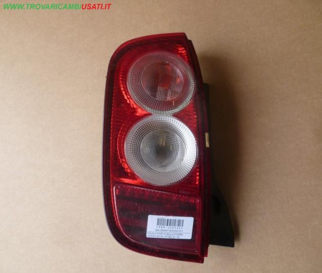 FANALE POST.S.(fino al 07/2005) NISSAN MICRA (K12E) 3p / 5p  Parti elettriche  Fanaleria  Fanali  Fanale post. sx. NISSAN - MICRA 3p / 5p - 01-01-2003