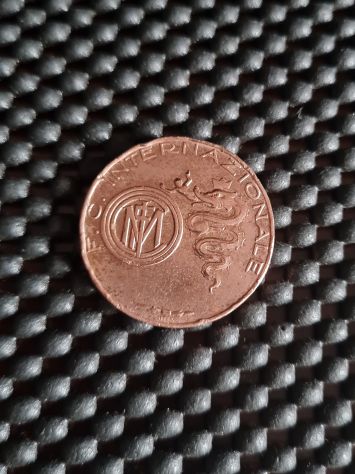 Medaglia coniata, realizzata nel 1965, per ricordare - Foto 2