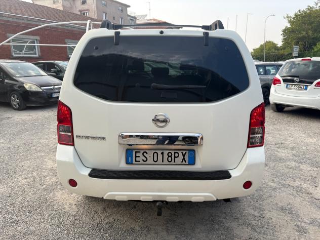 Nissan Pathfinder 2.5 dCi - 7 posti -Gancio - Foto 6