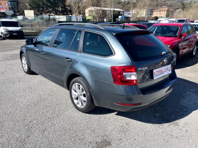 Skoda Octavia 1.6 TDI CR 115 CV Wagon Executive - Foto 4
