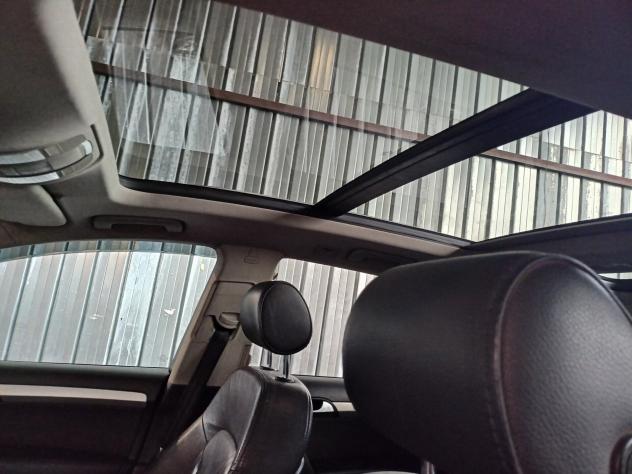 Audi Q7 3.0 V6 TDI 233CV quattro tiptronic 7 posti TETTO - Foto 4