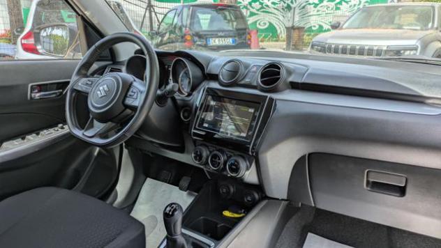 SUZUKI Swift HYBRID 1.2 83cv rif. 23944355 - Foto 8