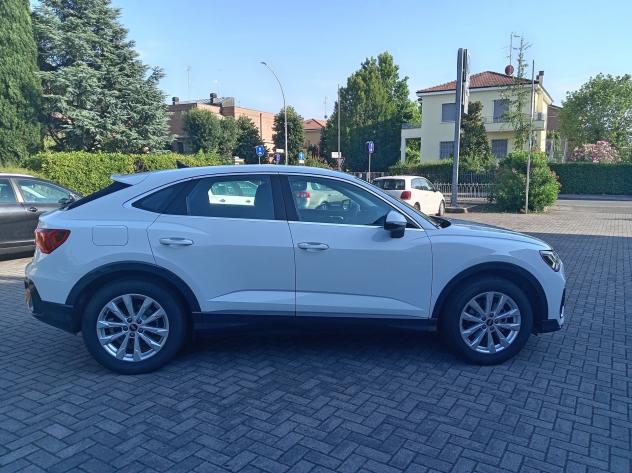 Audi Q3 Sportback 35 TDI S tronic Business Plus - Foto 10