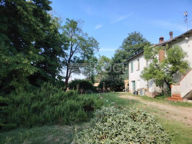 AMPIA PROPRIETA' IMMERSA NEL VERDE IN ZONA VALSELLUSTRA - Foto 4