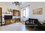 Villa di 244 m² con 5 locali e posto auto in vendita a Laveno-Mombello