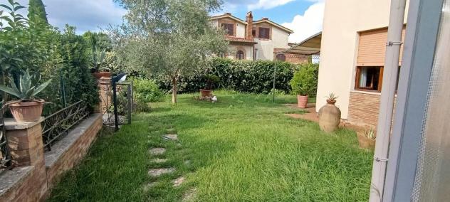 Villetta trifamiliare in vendita a Montarioso - Monteriggioni 250 mq Rif: 1425443