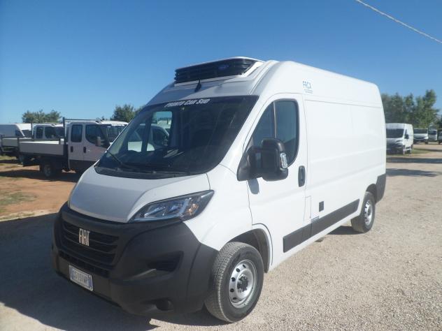 Fiat Ducato furgone medio alto frigo coibentato