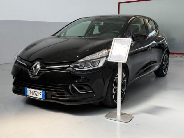 RENAULT Clio TCe 12V 90 CV 5 porte Moschino Zen PREZZO REALE rif. 23905100