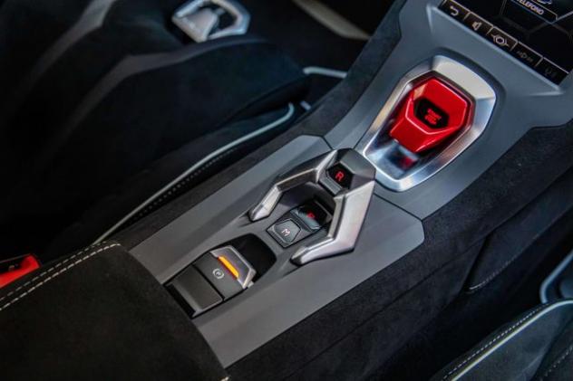 LAMBORGHINI Huracán STO|LIFT SYSTEM|SPORT SEATS|20'' MONOLOCK rif. 23684512 - Foto 10