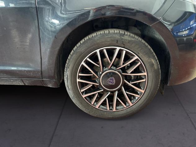 Lancia Ypsilon III 2021 1.0 firefly hybrid Alberta Ferretti s&s 70cv - Foto 7