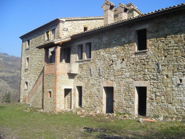 Casolare ristrutturato a Colpalombo di Gubbio, PG. - Foto 5