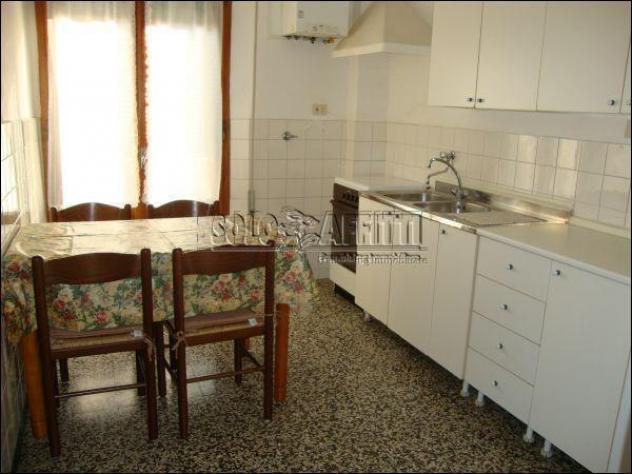 Stanza in appartamento in affitto a Siena - Foto 2