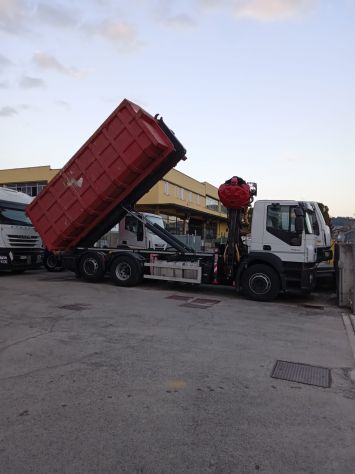 AUTOCARRO SCARRABILE CON GRU - Foto 4