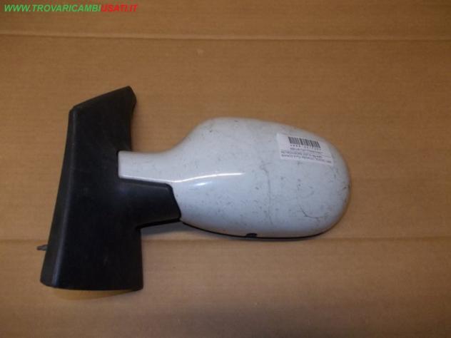 RETROVISORE EST.S.reg.elettr. BIANCO 5 FILI RENAULT SCENIC (J64) Vetri e Retrovisori Cristalli Retrovisori Calotta spe RENAULT - SCENIC - 01-03-20