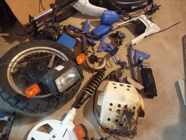 Ricambi Suzuki Dr Big 750cc - Foto 6