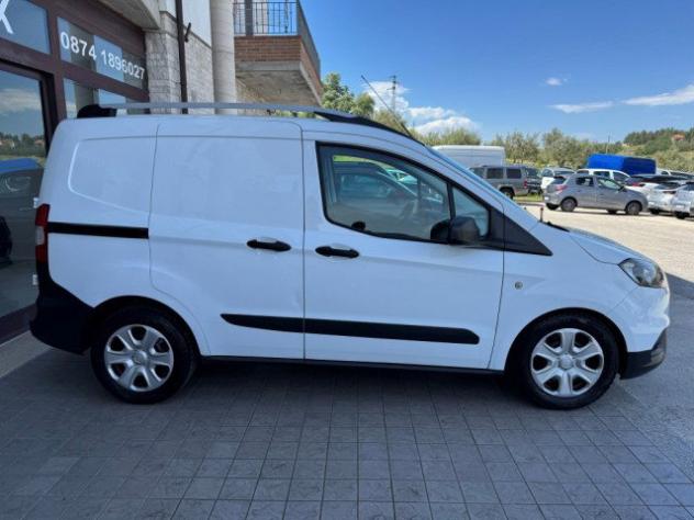 Ford Transit Courier 1.5 TDCi 75 cv Trend - Foto 6